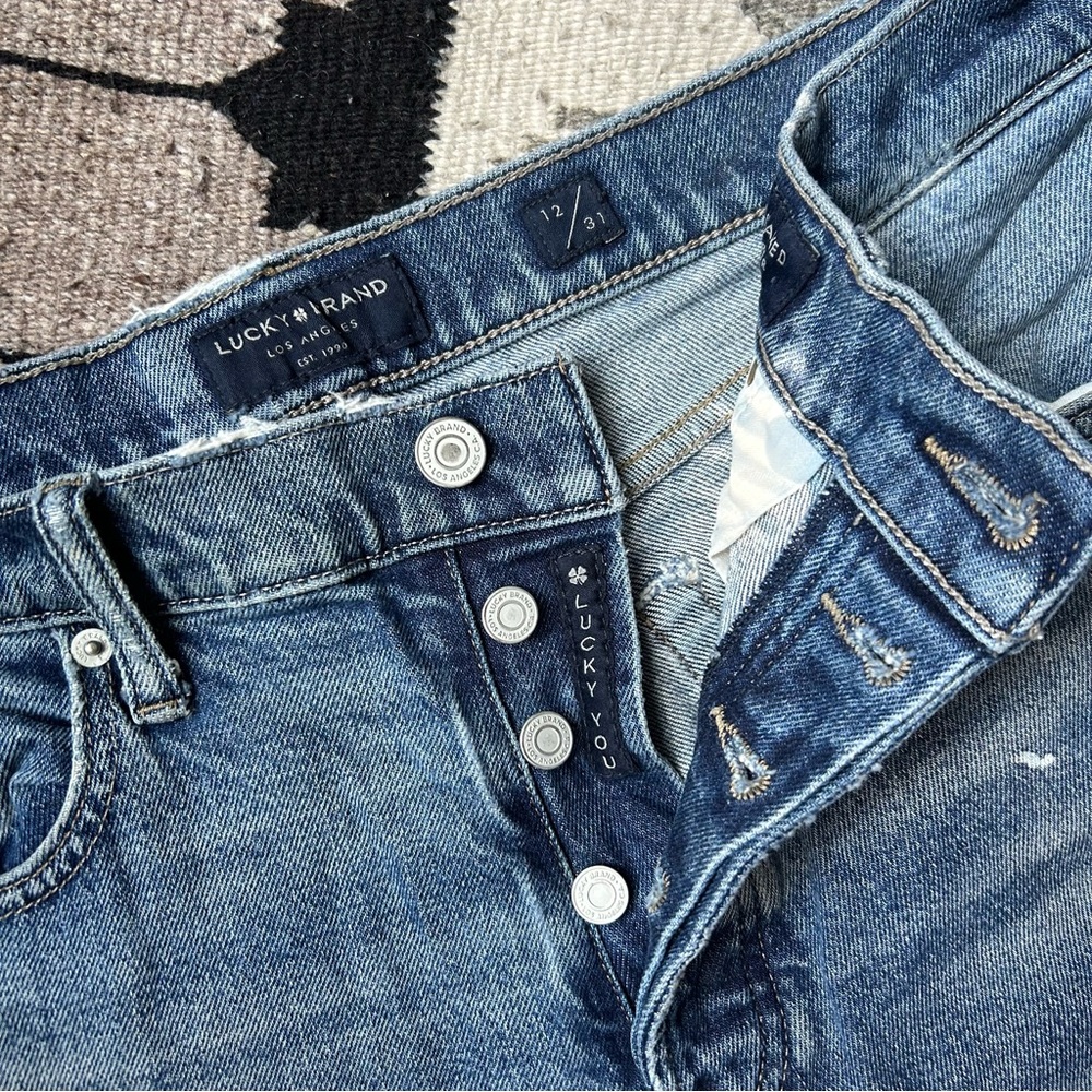 Lucky Brand Cropped Raw hem Jeans